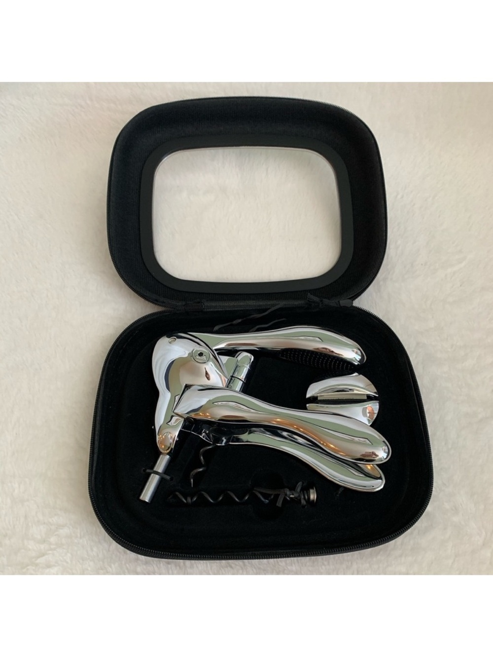🗽❤️Crate & Barrel Rabbit Wine Opener